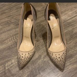 Christian Louboutin SZ 39. 100% authentic.